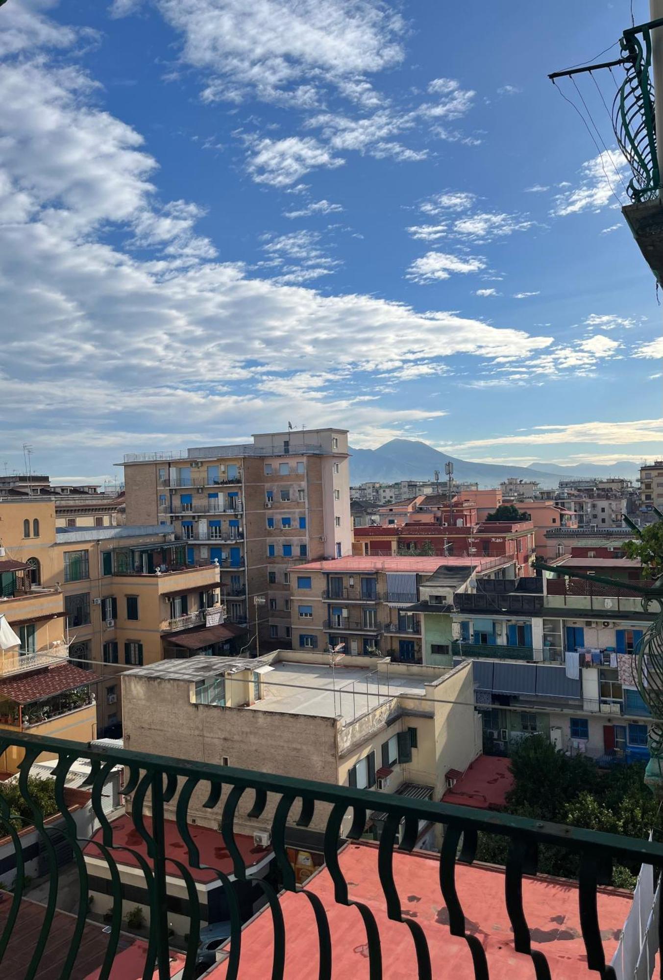 Appartamento Saba'S House Napoli Esterno foto